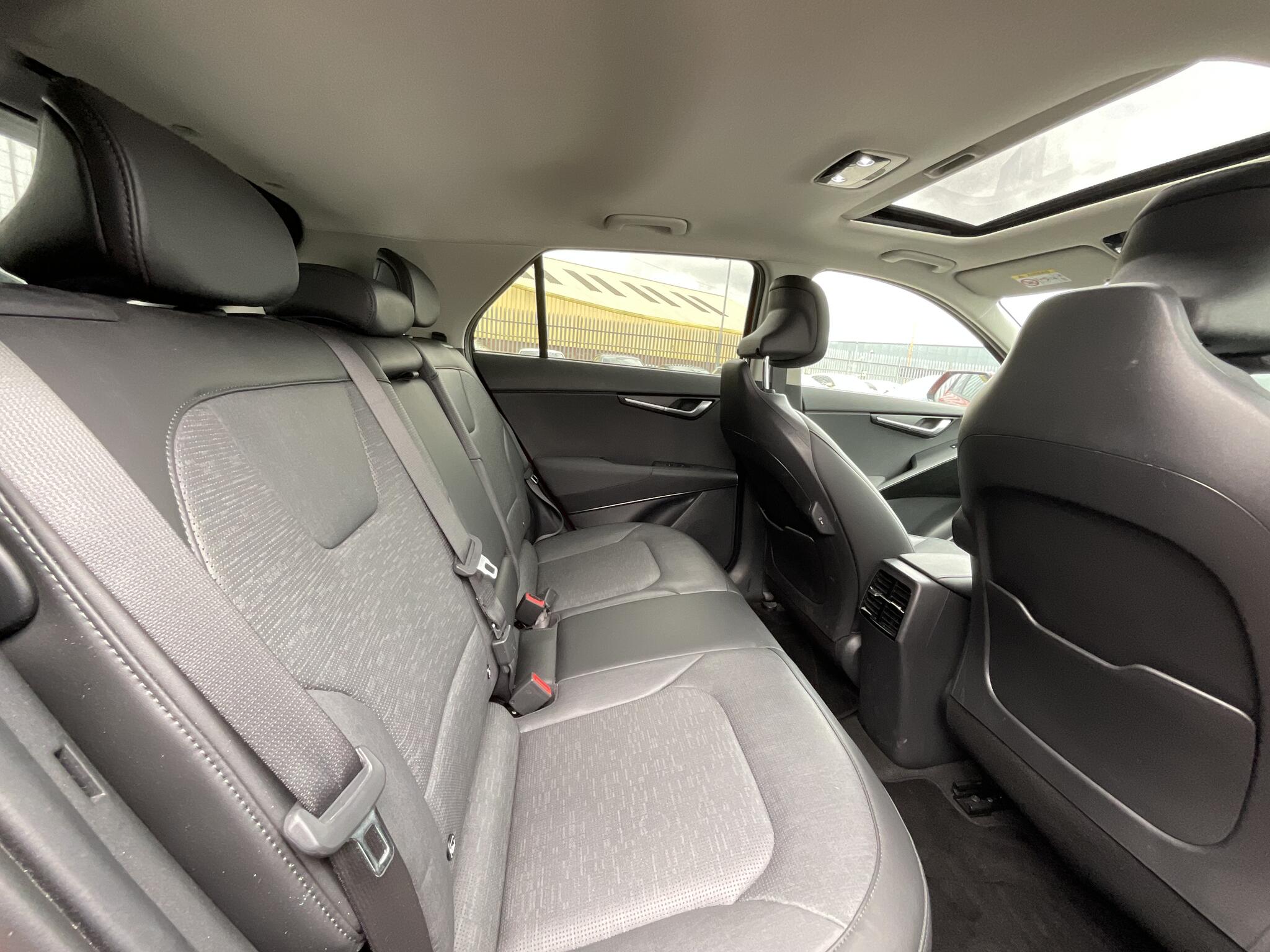 Kia Niro view 12