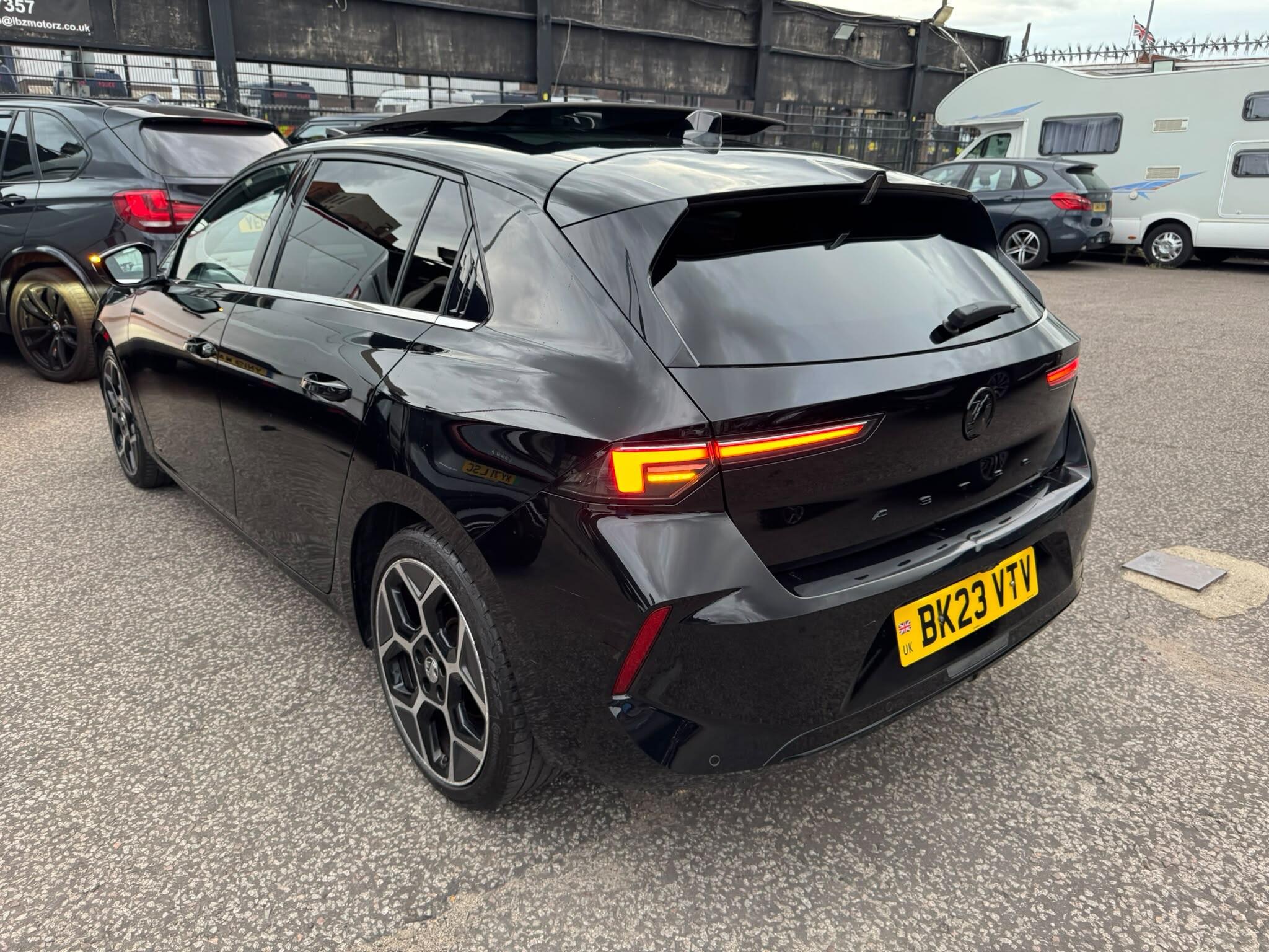 Vauxhall Astra view 12