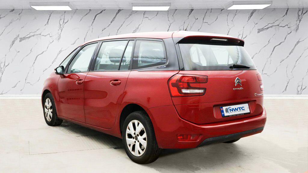 Citroen Grand C4 Spacetourer view 6