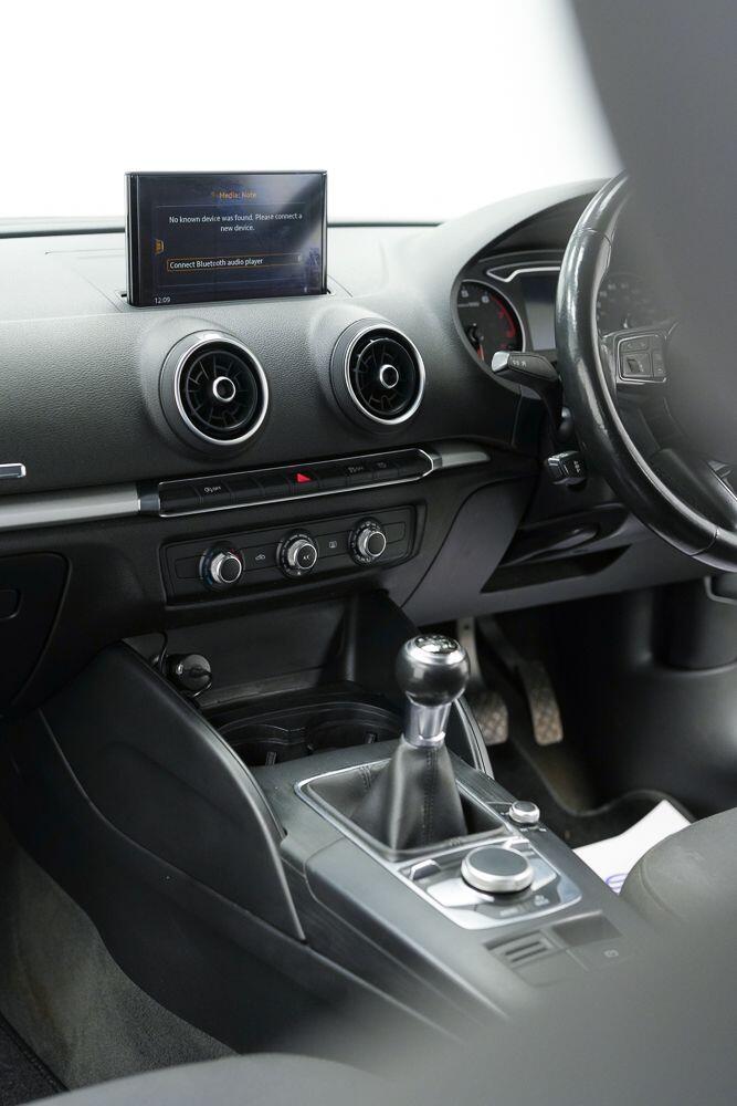 Audi A3 view 22