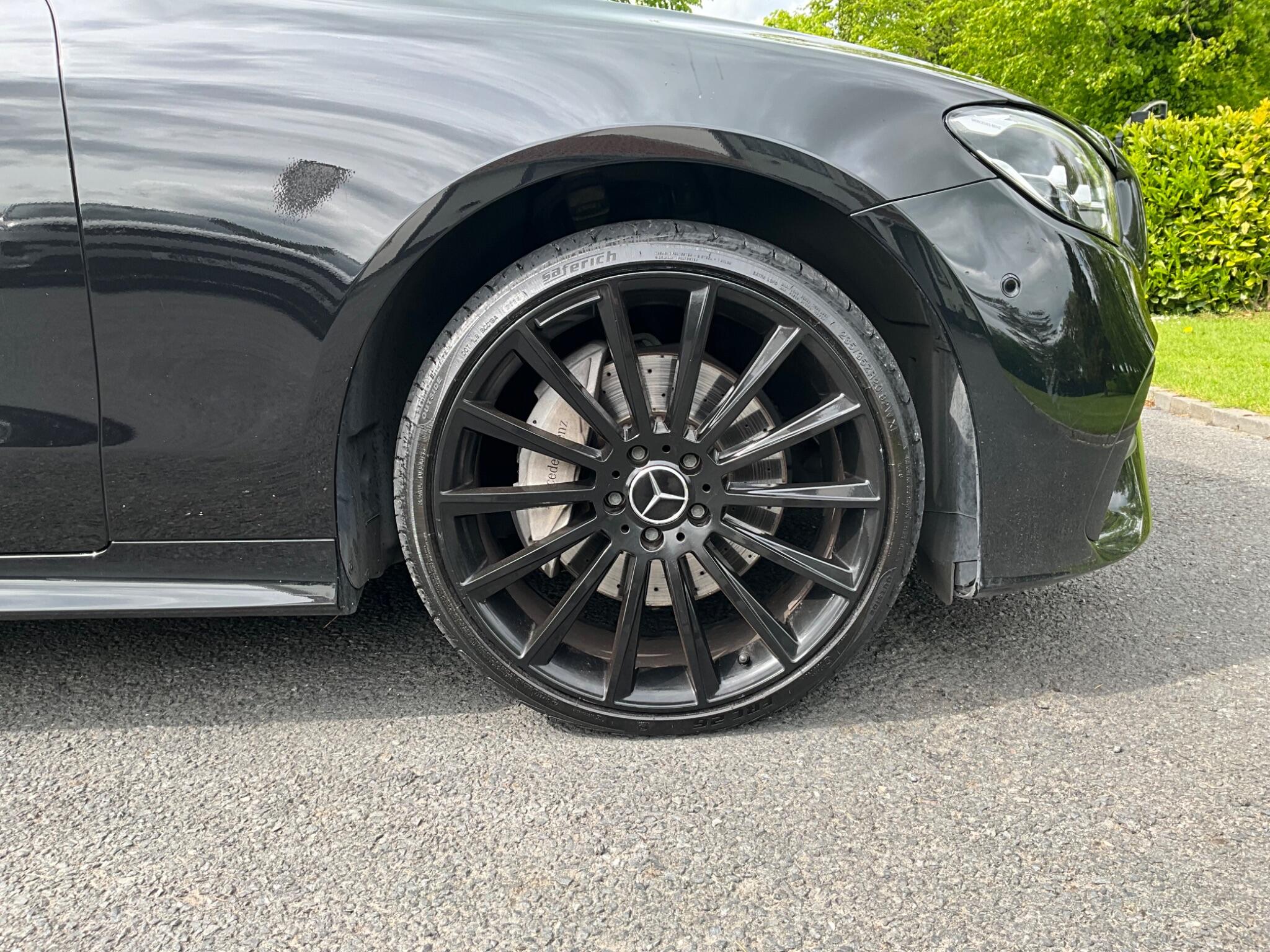 Mercedes-Benz E Class view 20