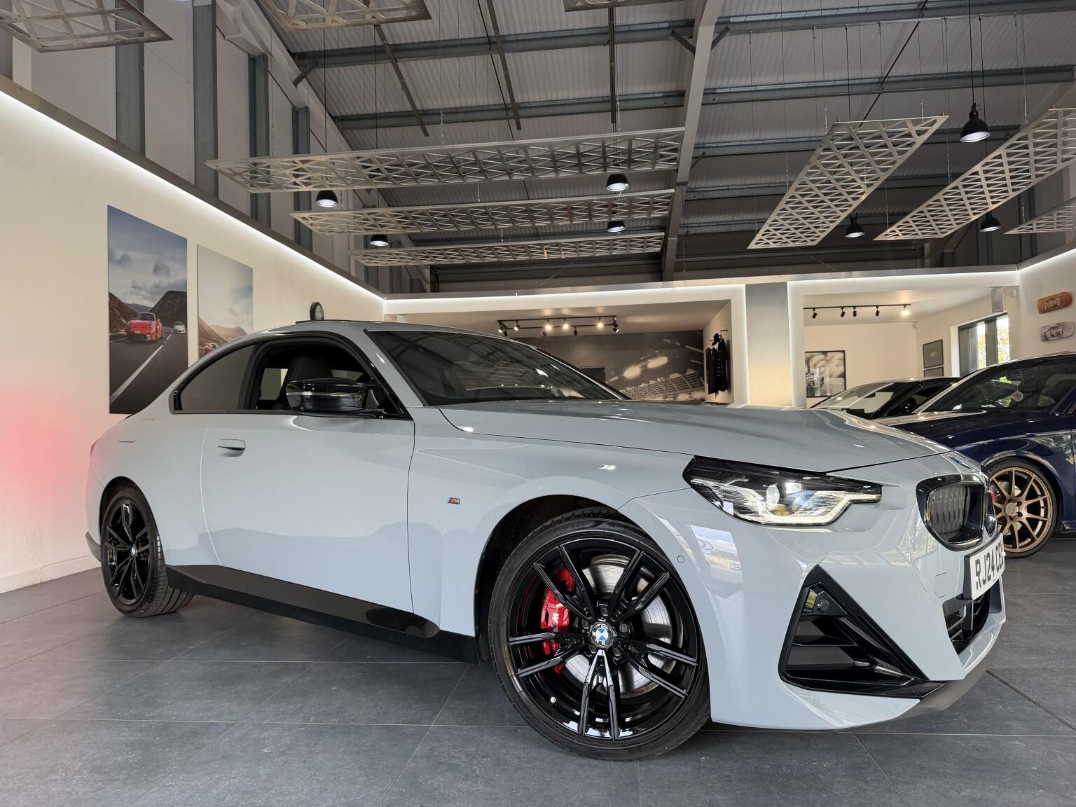 BMW 2 Series view 2