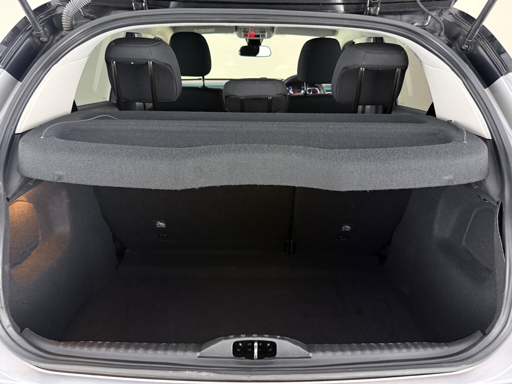 Citroen C3 view 10