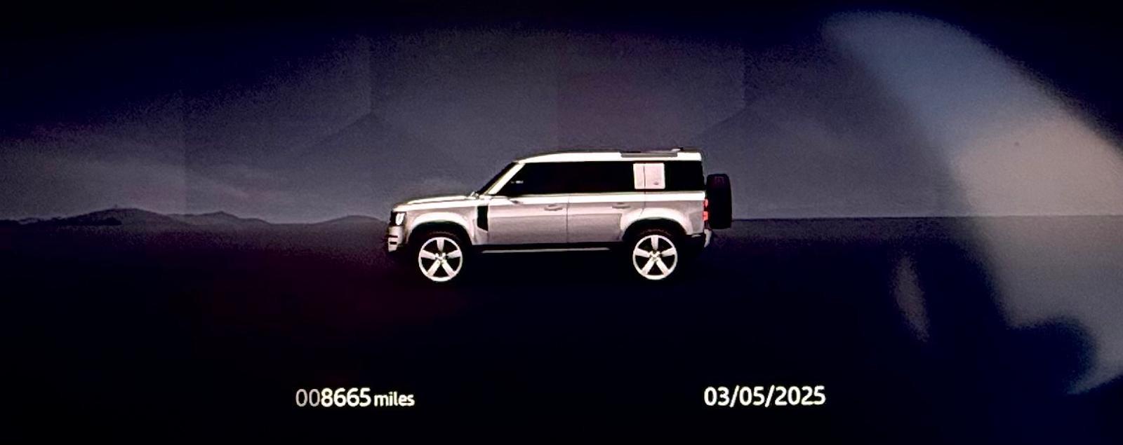 Land Rover Defender view 66