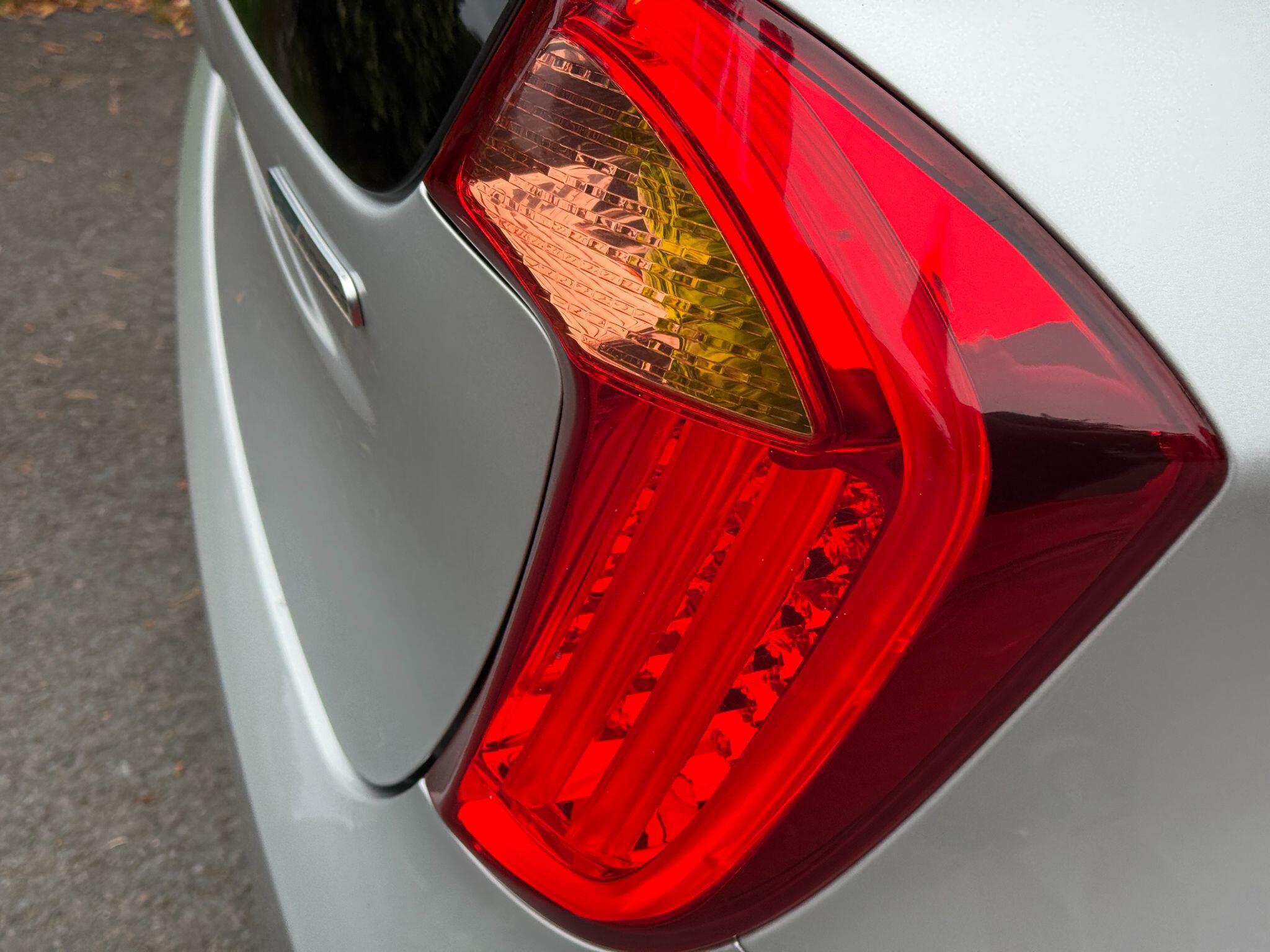Kia Picanto view 16