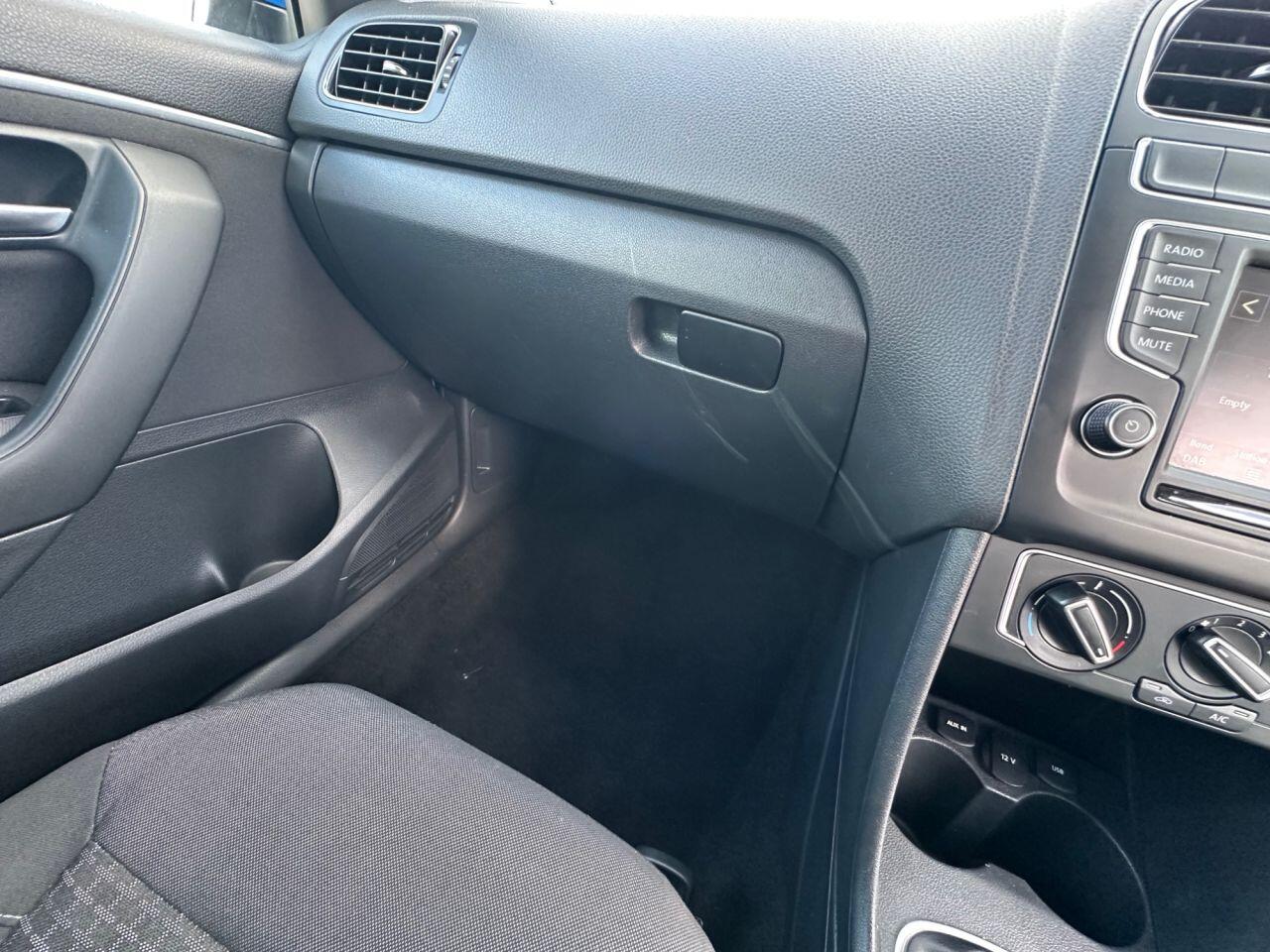Volkswagen Polo view 56