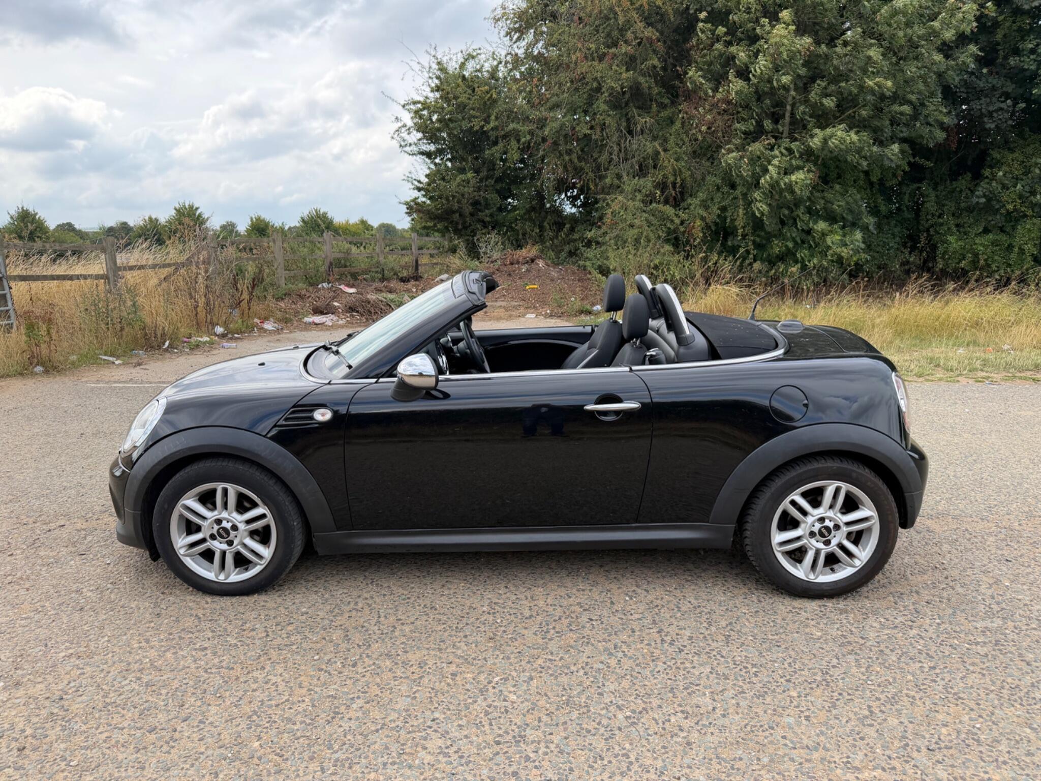 Mini Roadster view 24