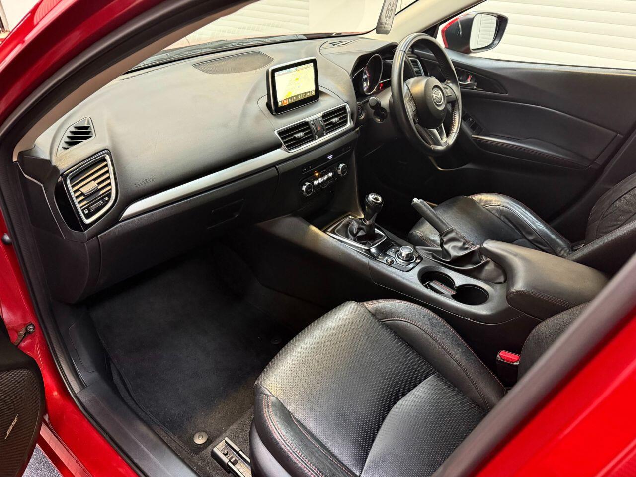 Mazda Mazda3 view 31