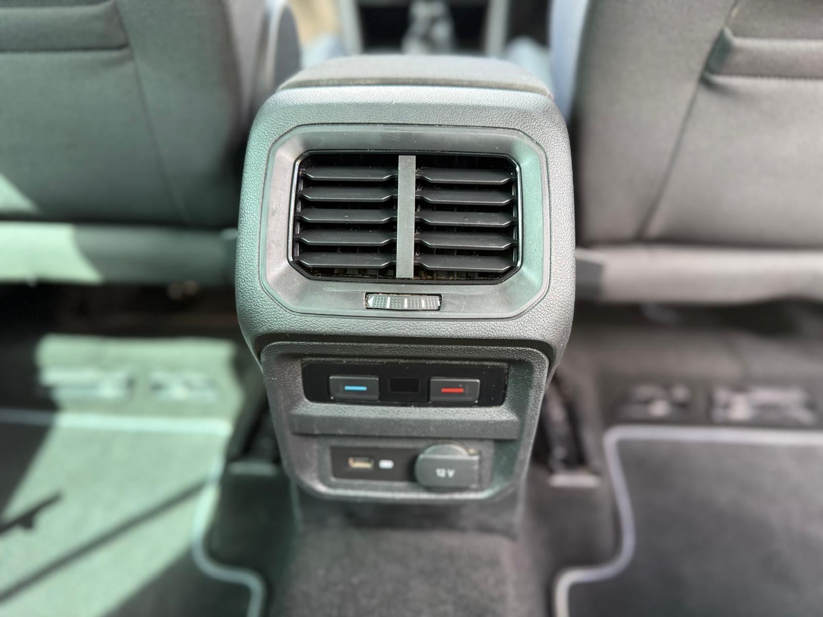 Volkswagen Tiguan view 40