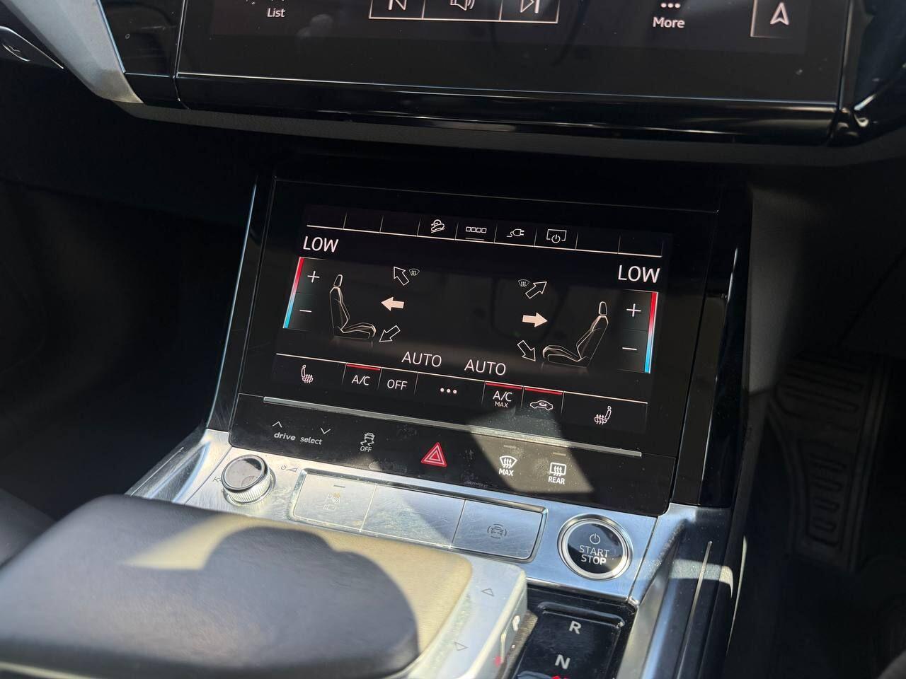 Audi E-Tron view 44