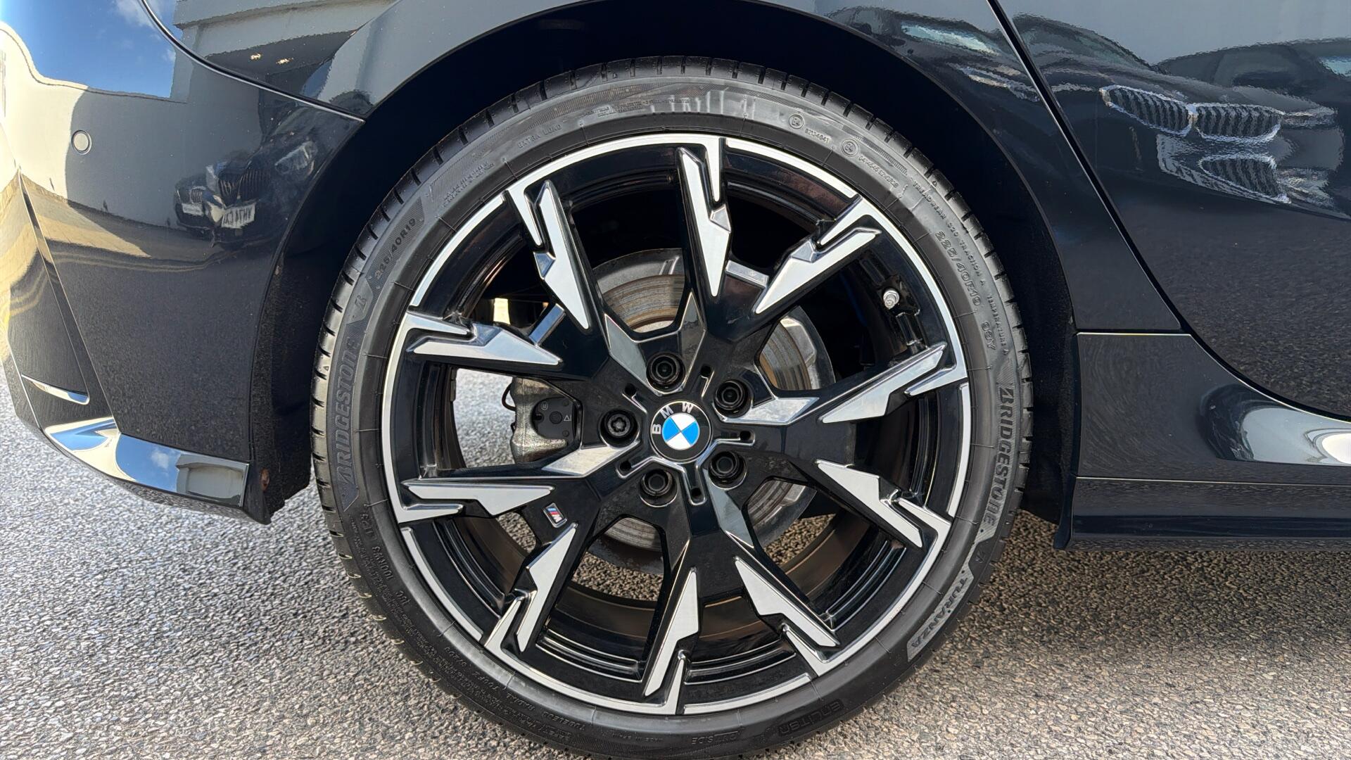 BMW 1 Series view 31