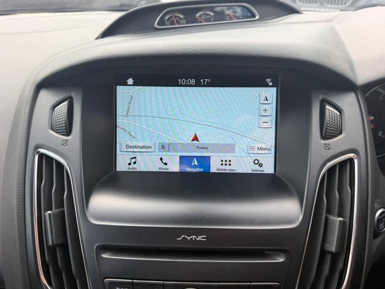 Ford Focus view 9