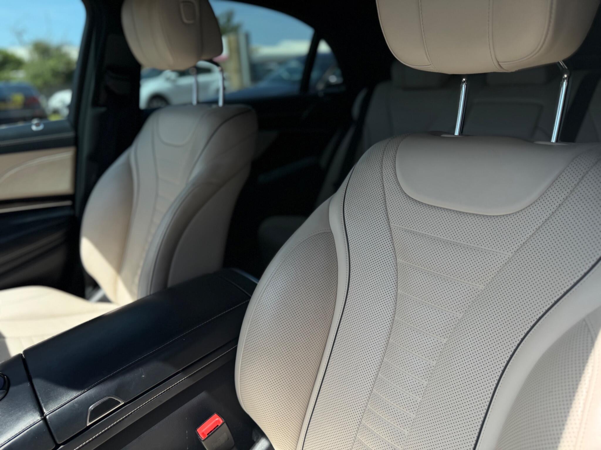 Mercedes-Benz S Class view 33