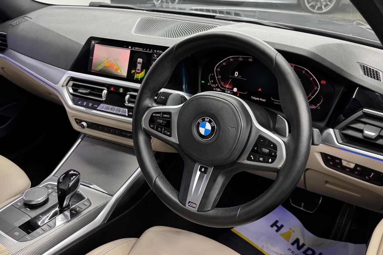 BMW 3 Series view 14