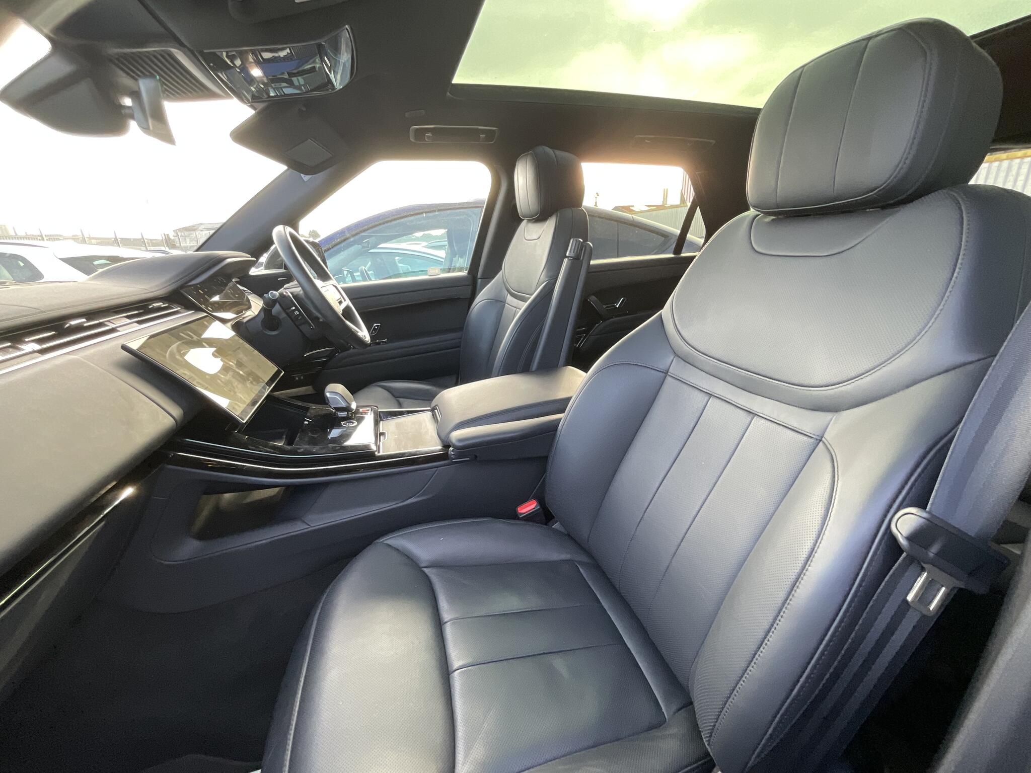 Land Rover Range Rover Sport view 21
