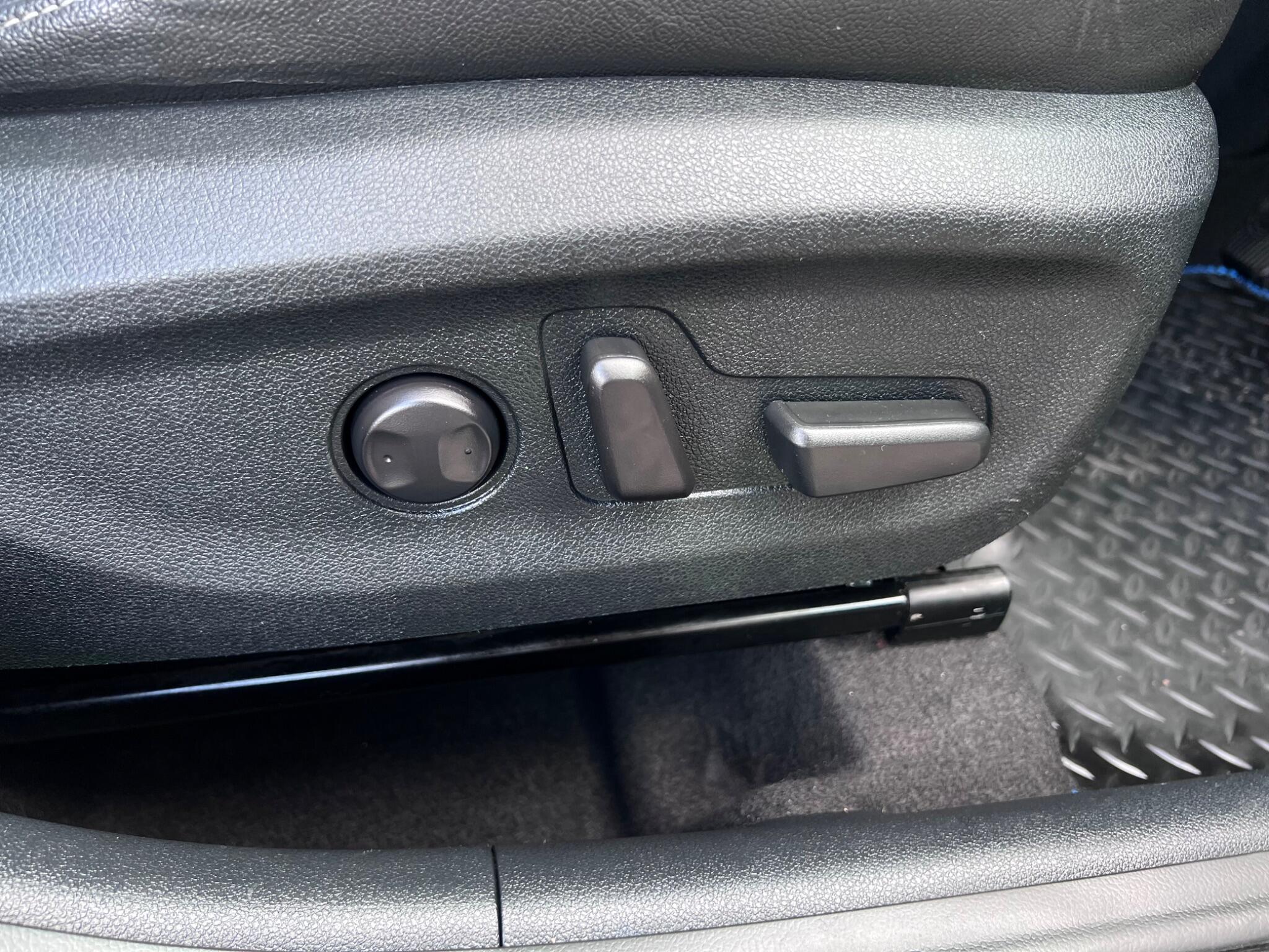 Kia Niro view 28