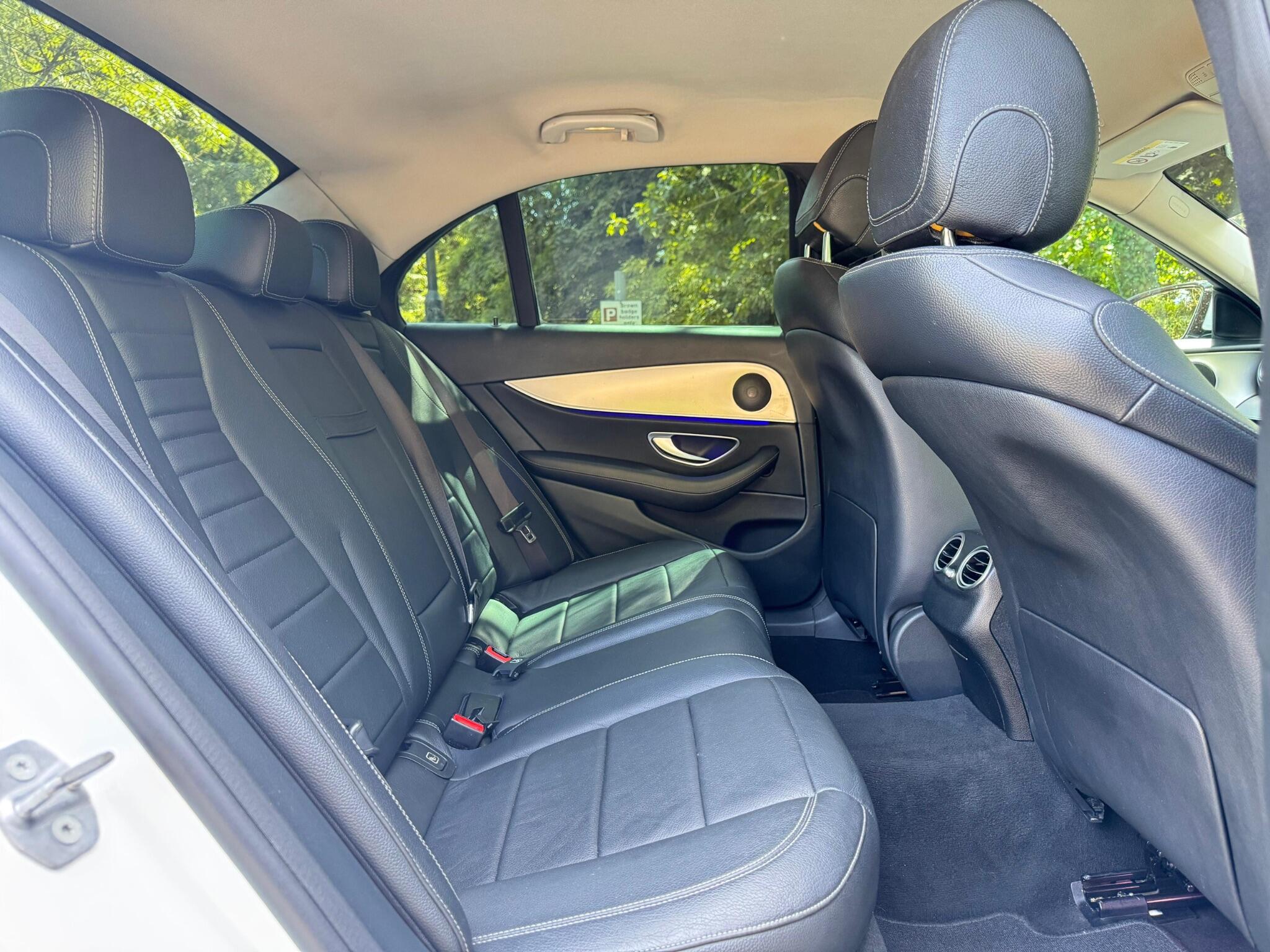 Mercedes-Benz E-Class view 20