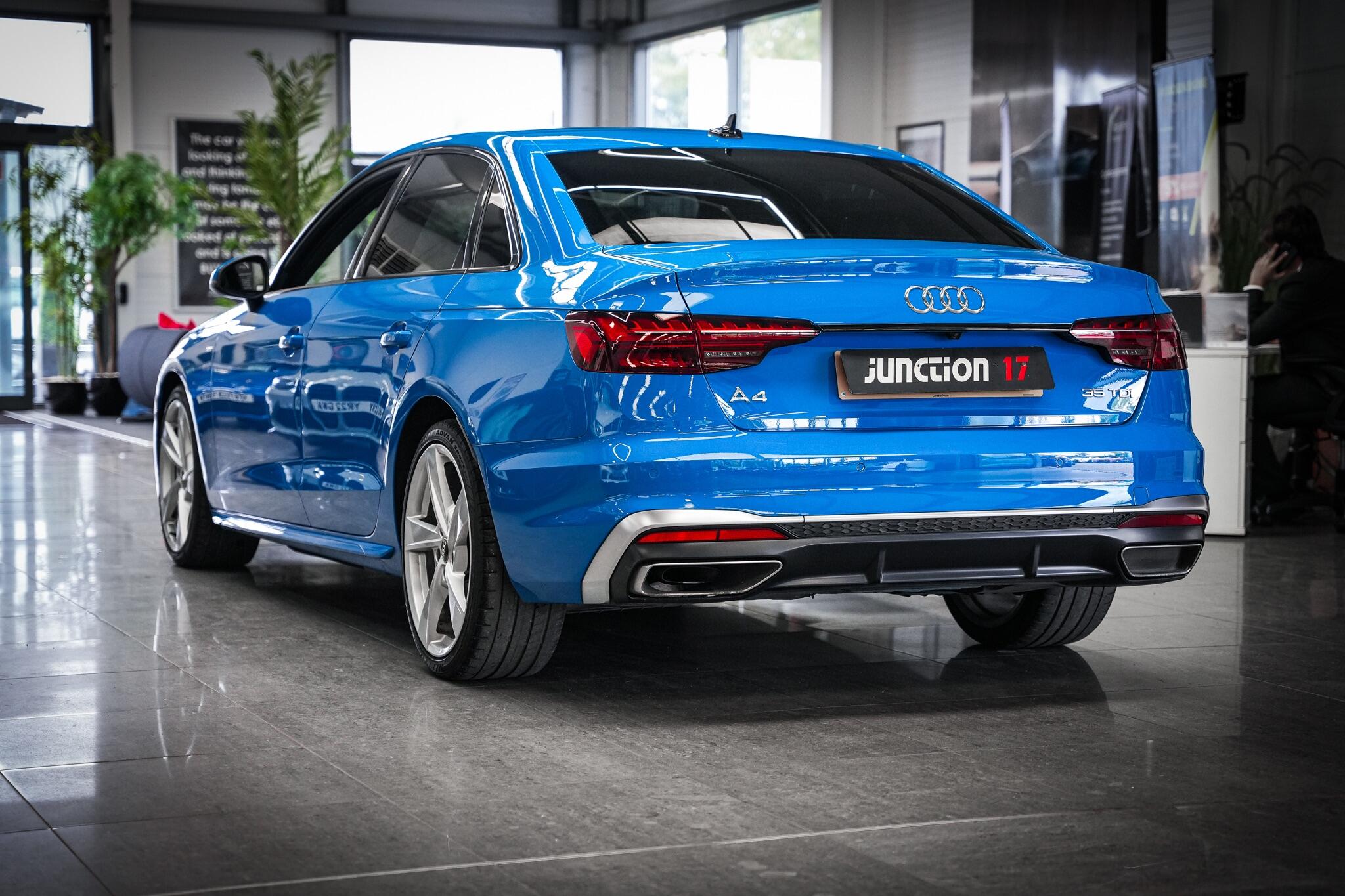 Audi A4 view 13