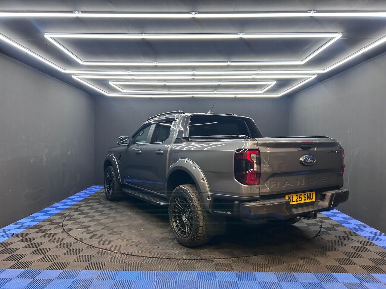 Ford Ranger view 12