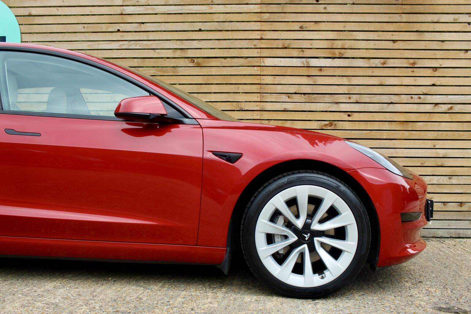Tesla Model 3 view 42