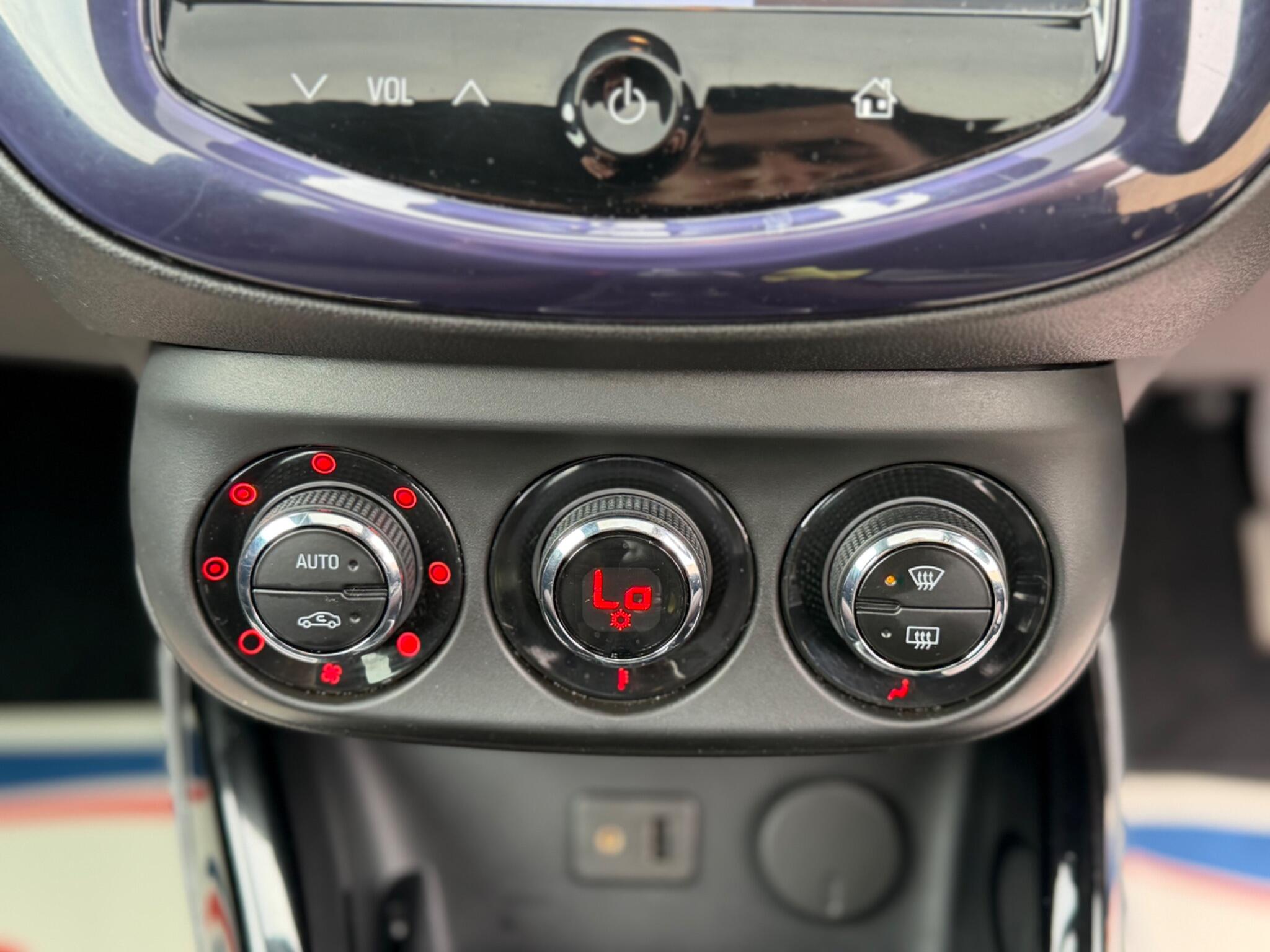 Vauxhall Adam view 16
