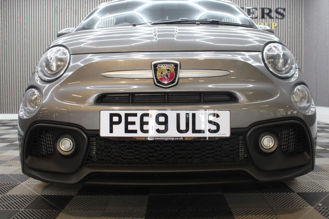 Abarth 595 view 9