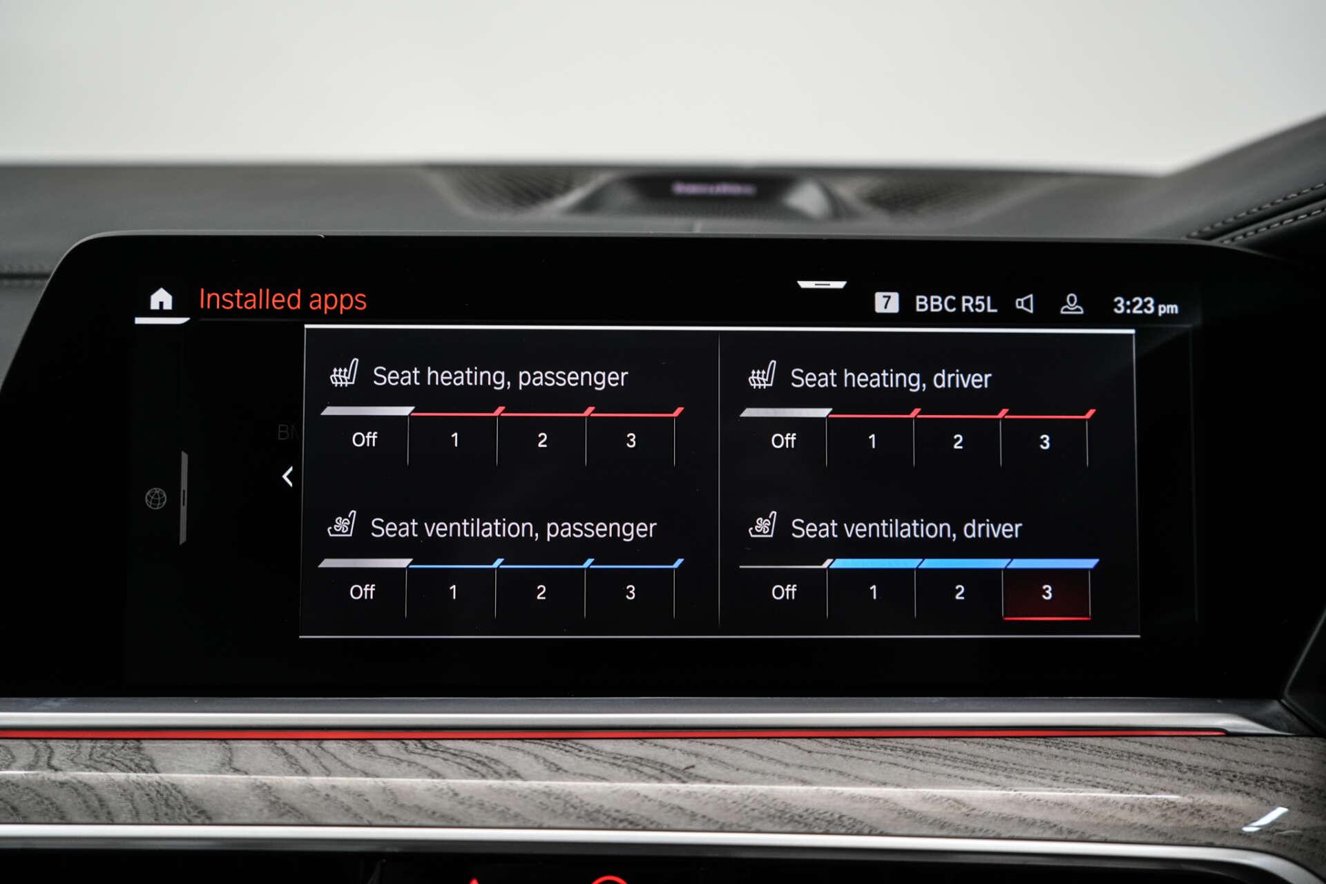 BMW X7 view 49