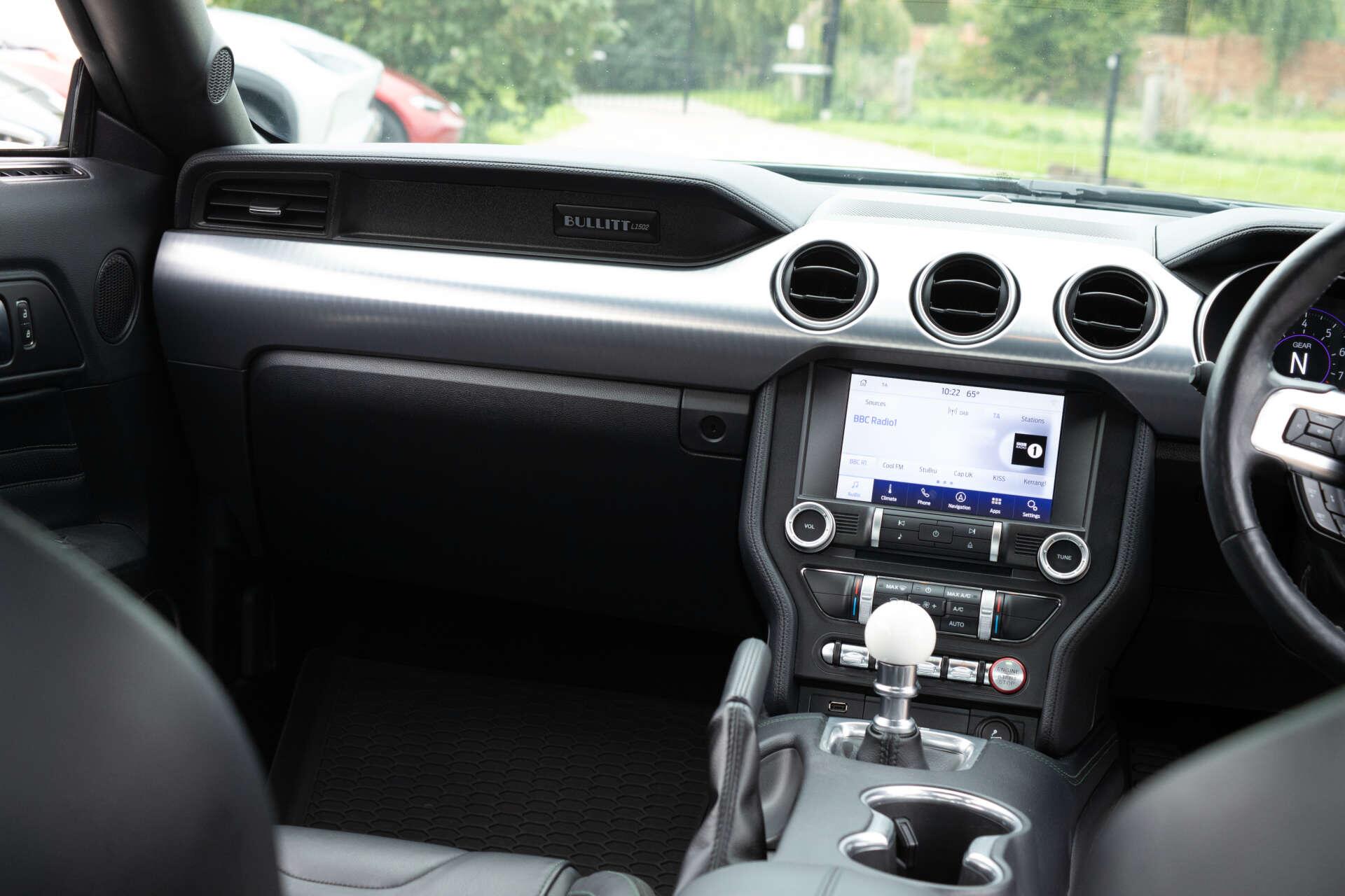 Ford Mustang view 63