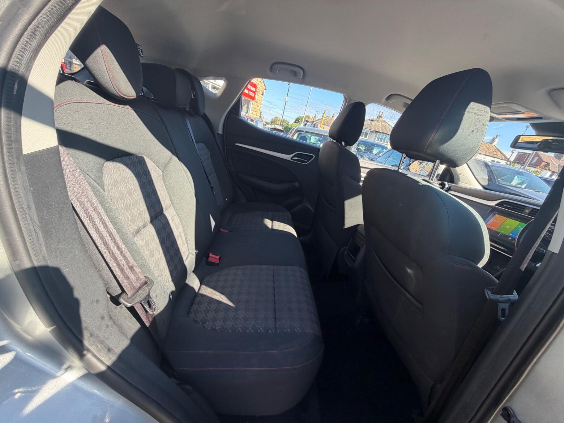 MG ZS view 13