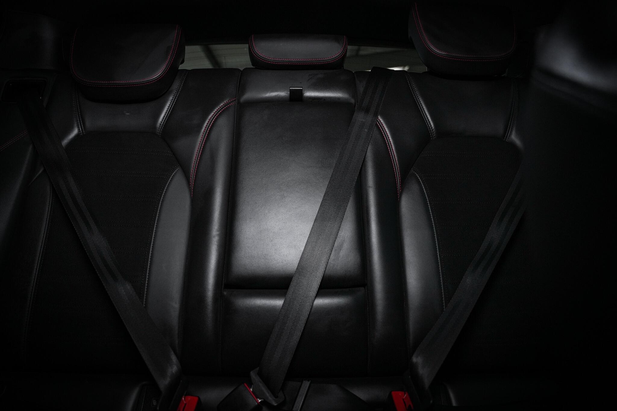 Alfa Romeo Stelvio view 25