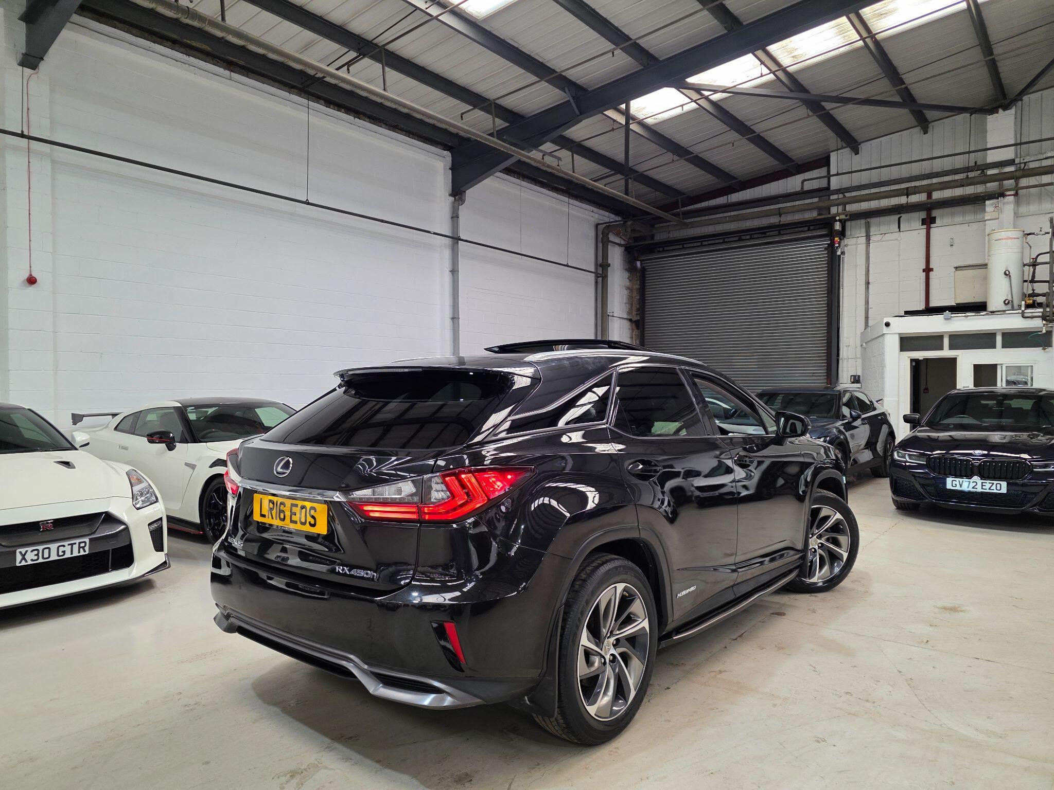 Lexus RX view 31