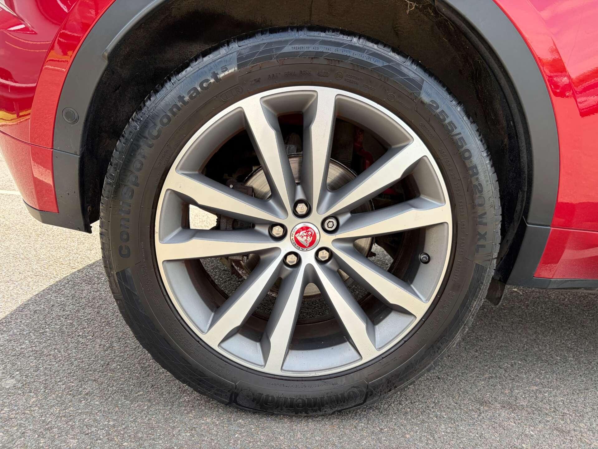 Jaguar E-Pace view 10