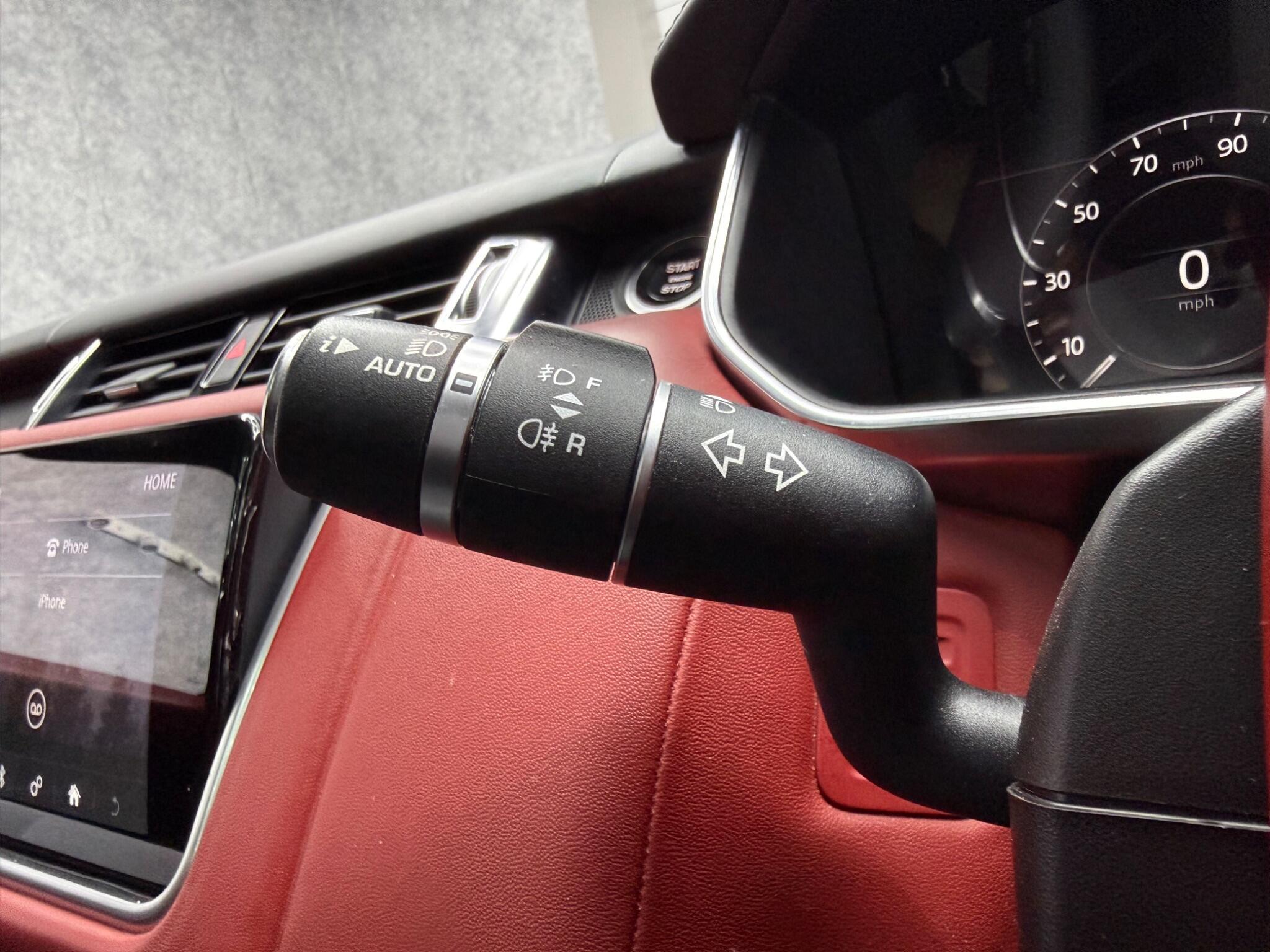 Land Rover Range Rover Sport view 31