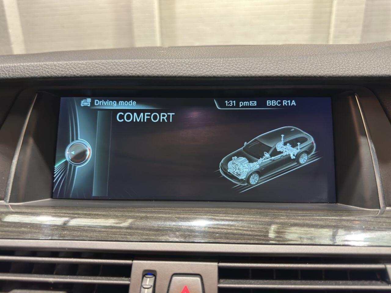 BMW 5 Series view 29