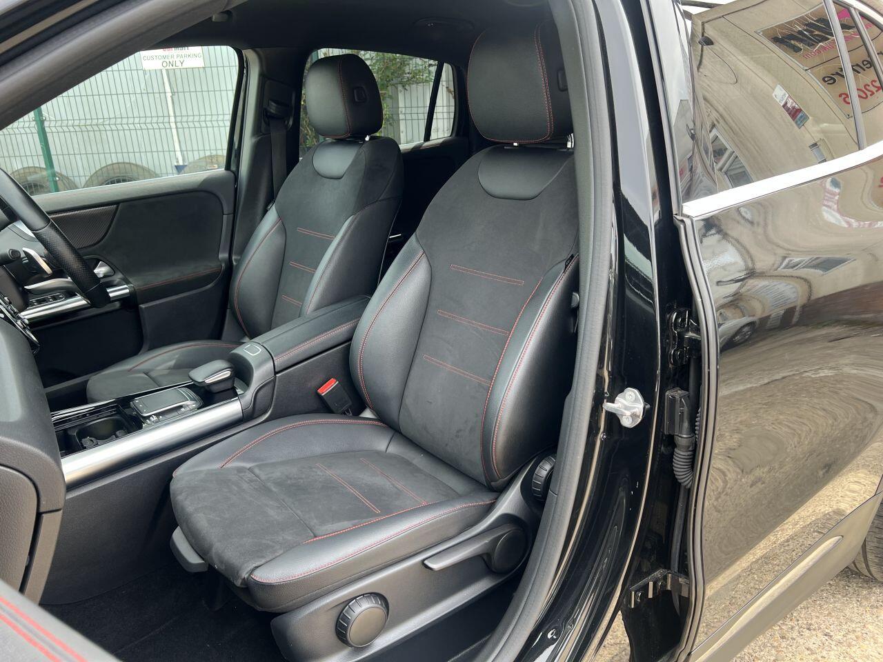 Mercedes-Benz Gla view 25