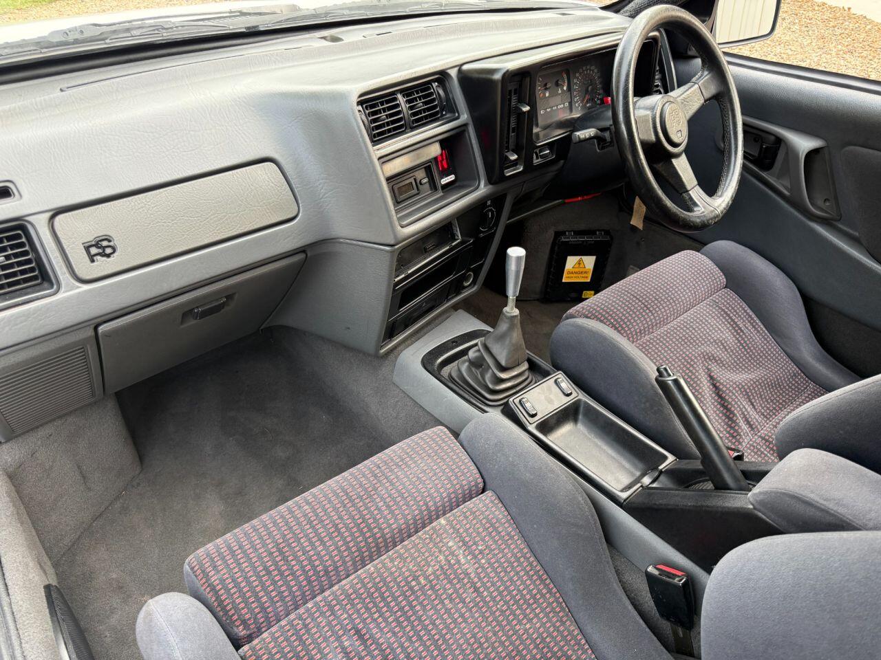 Ford RS200 view 8