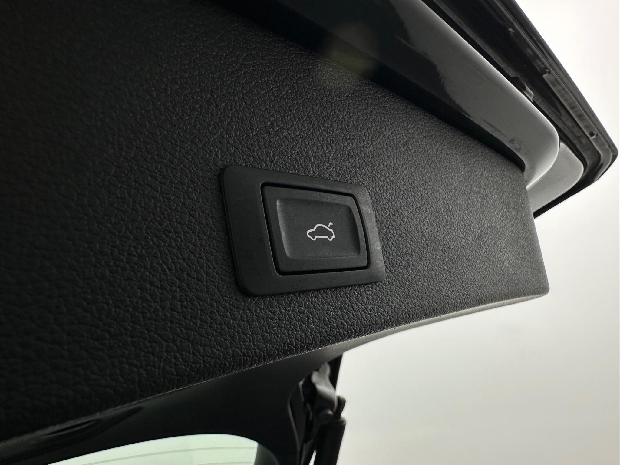 Audi Q2 view 48