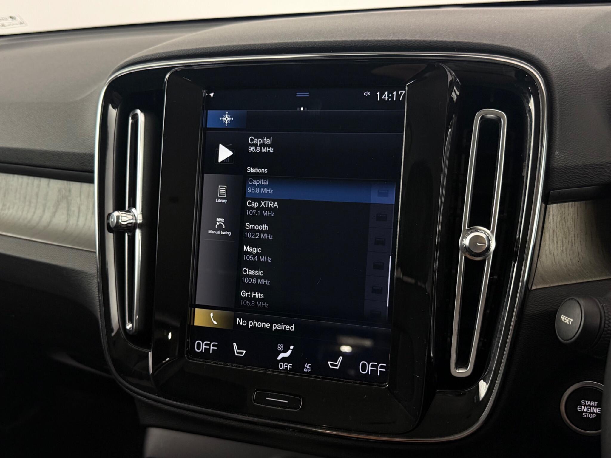 Volvo XC40 view 24