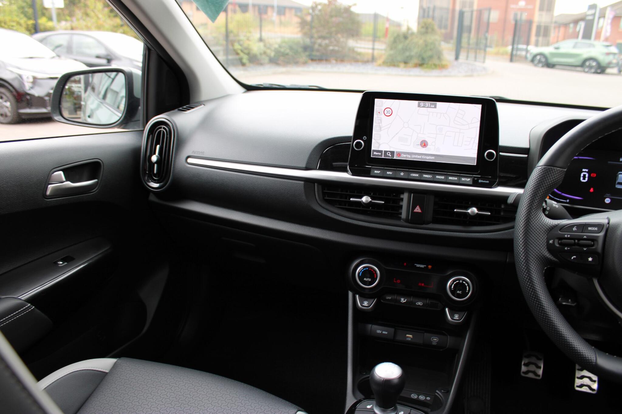 Kia Picanto view 17