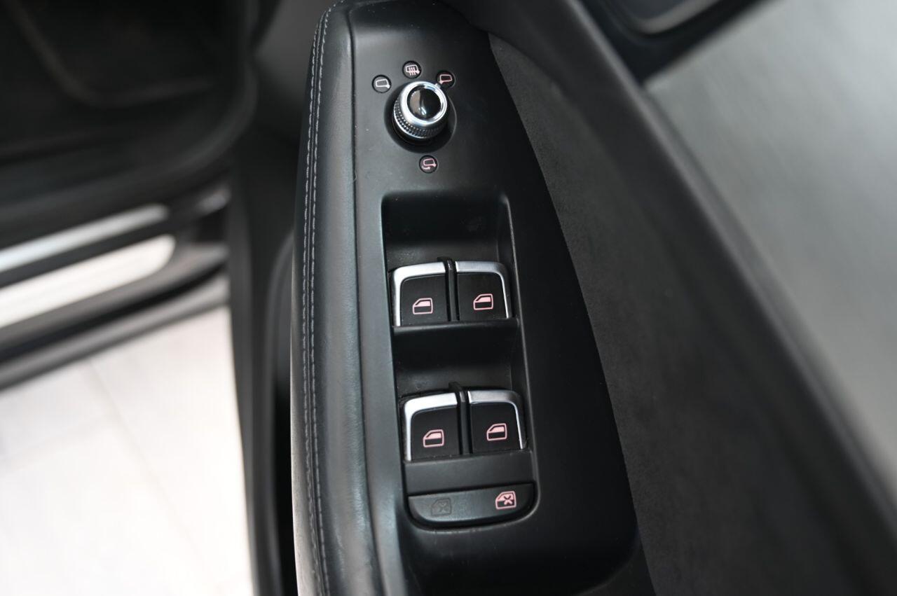 Audi Q5 view 32
