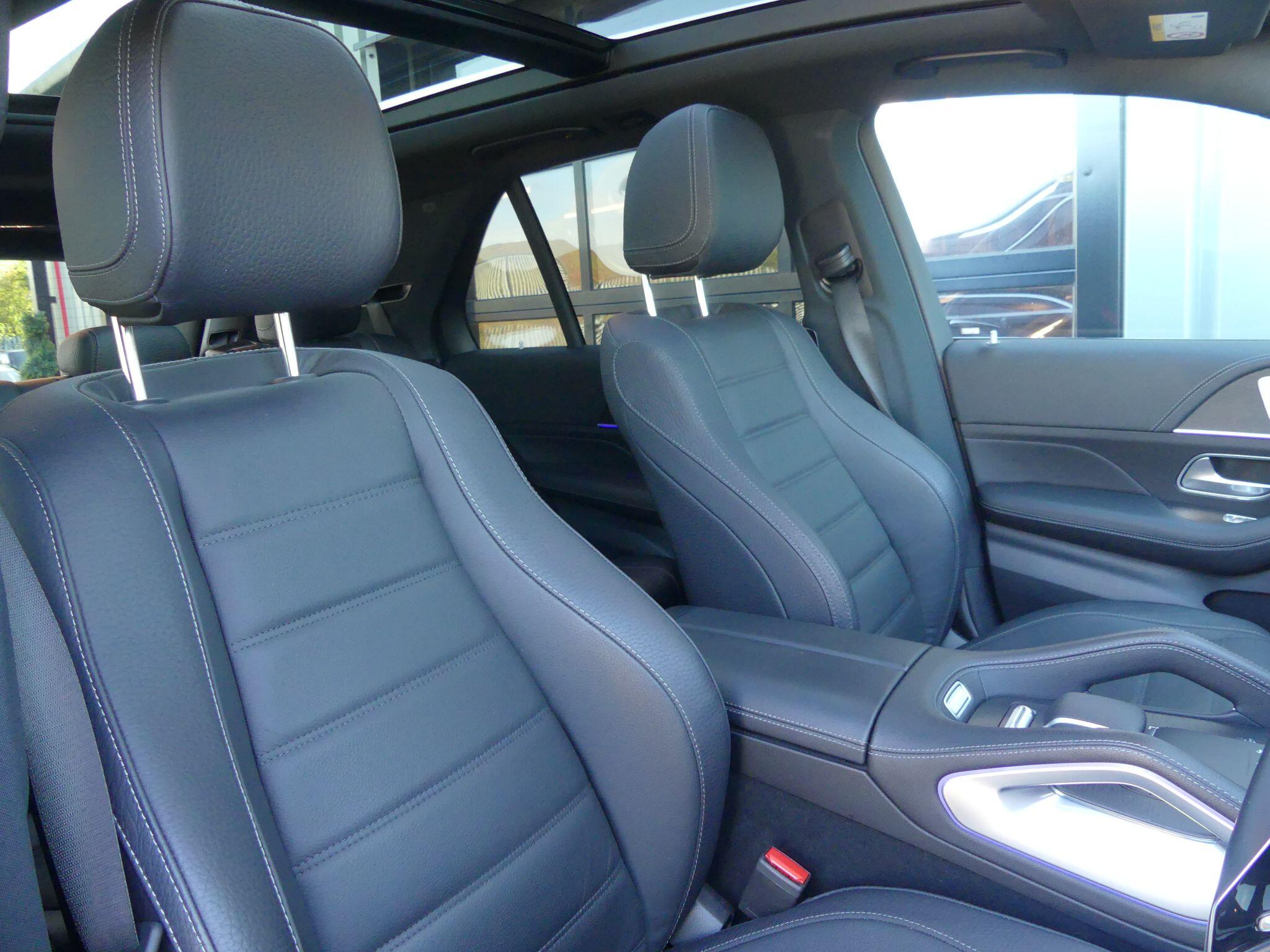 Mercedes-Benz Gle view 14