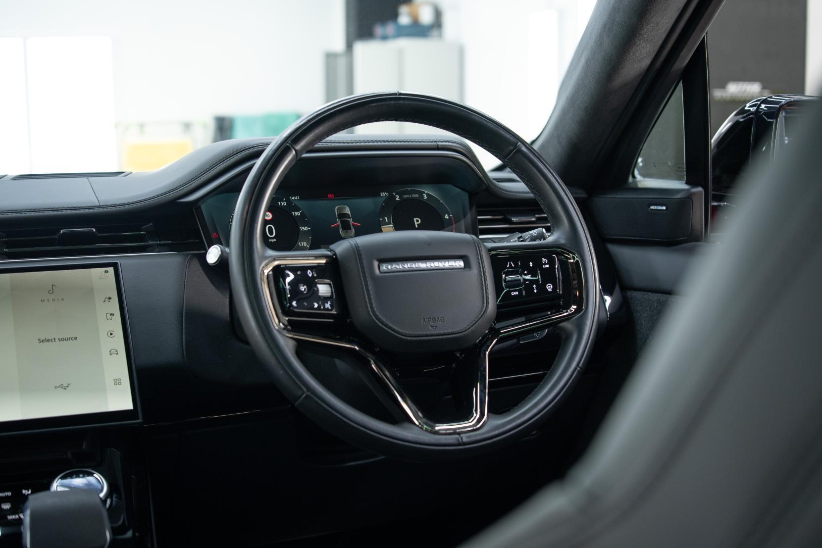 Land Rover Range Rover Sport view 15