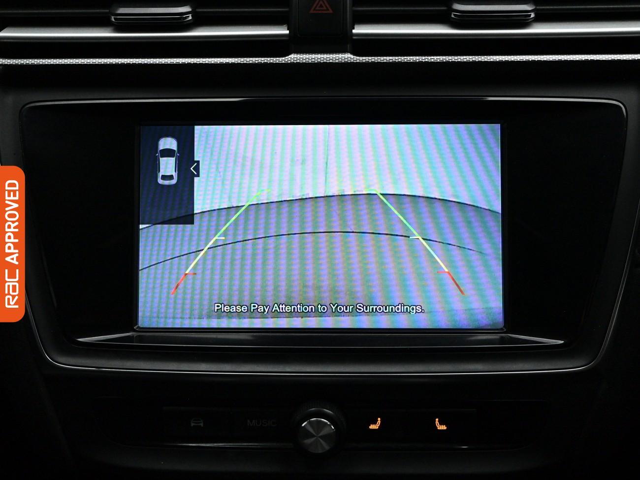 MG MG5 view 29