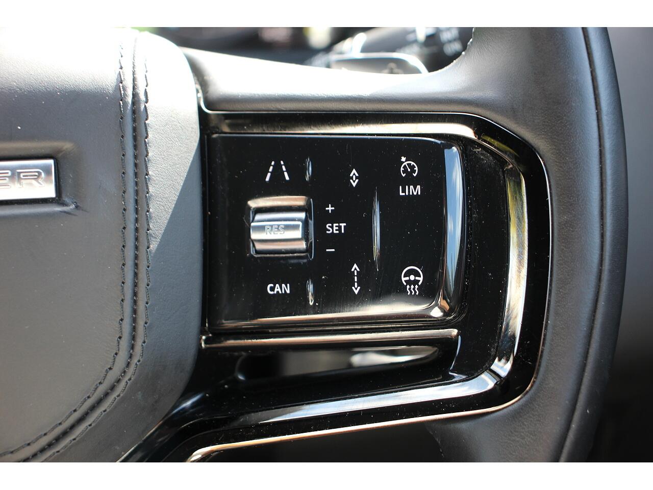 Land Rover Range Rover Velar view 28