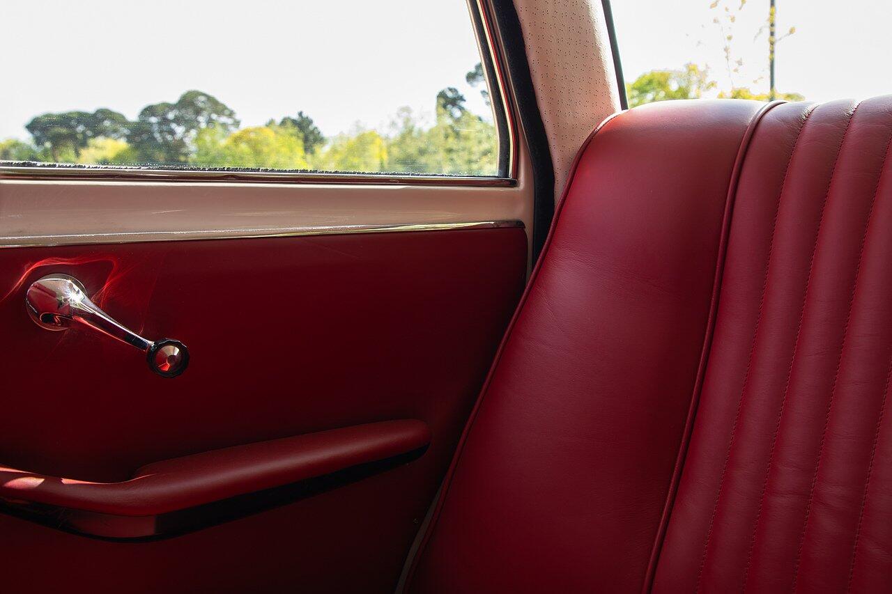Alfa Romeo Giulia view 47