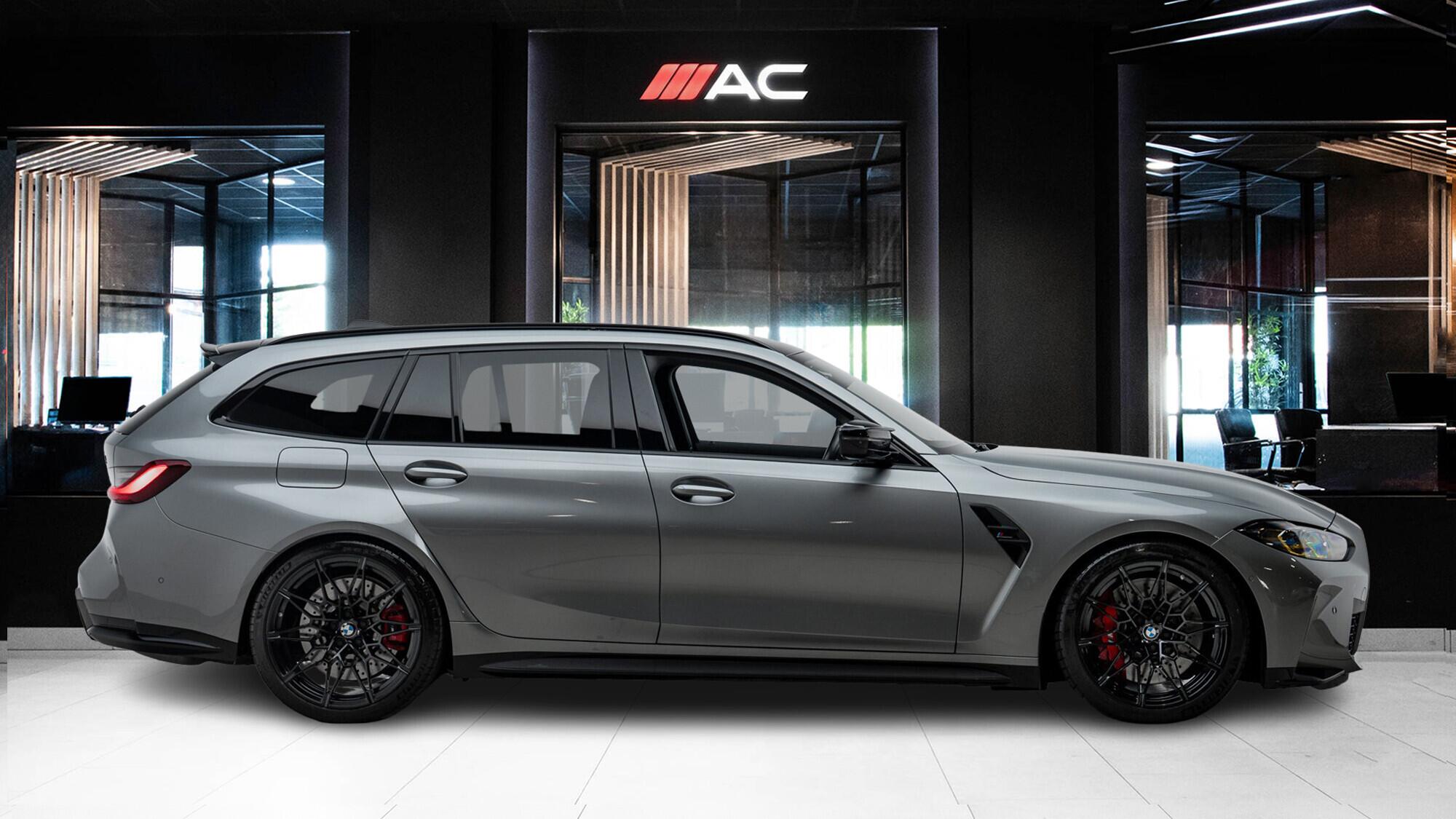 BMW M3 view 3