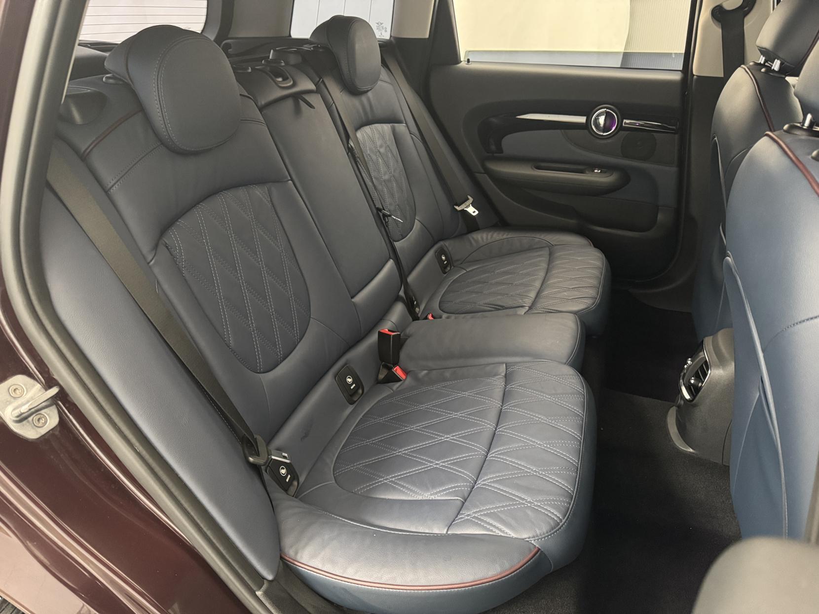 Mini Clubman view 66