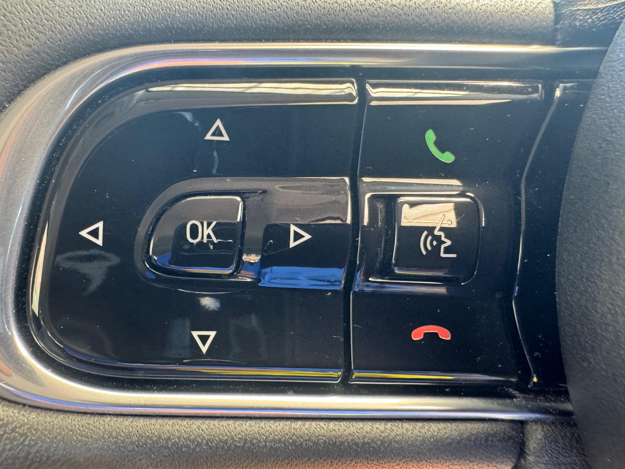 Fiat 500e view 28