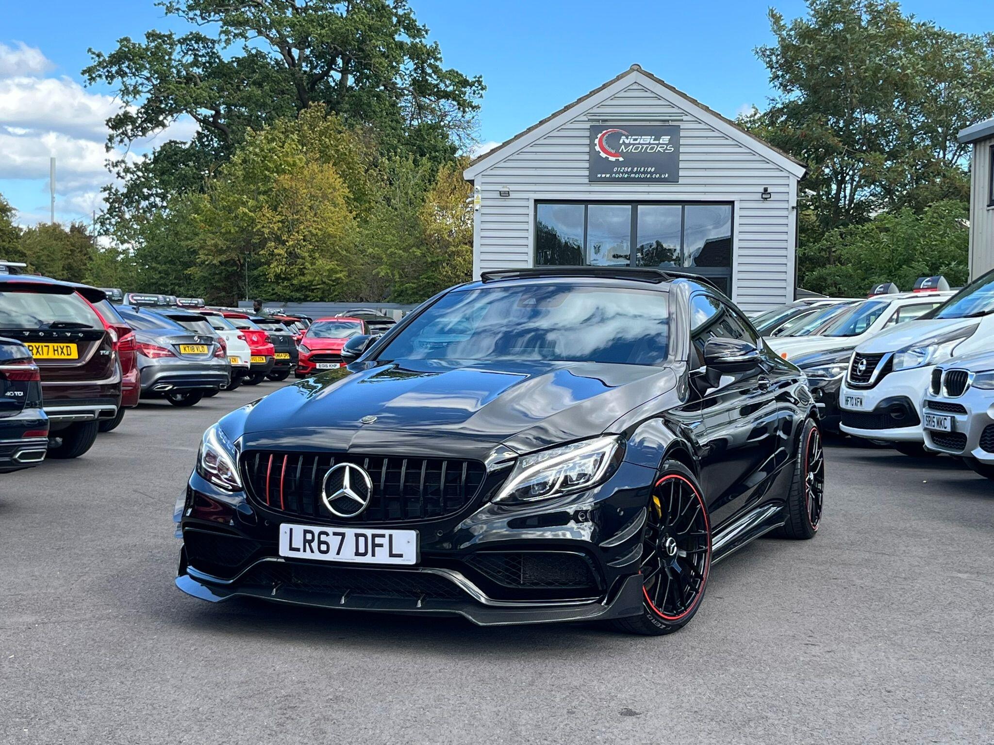 Mercedes-Benz C-Class view 3