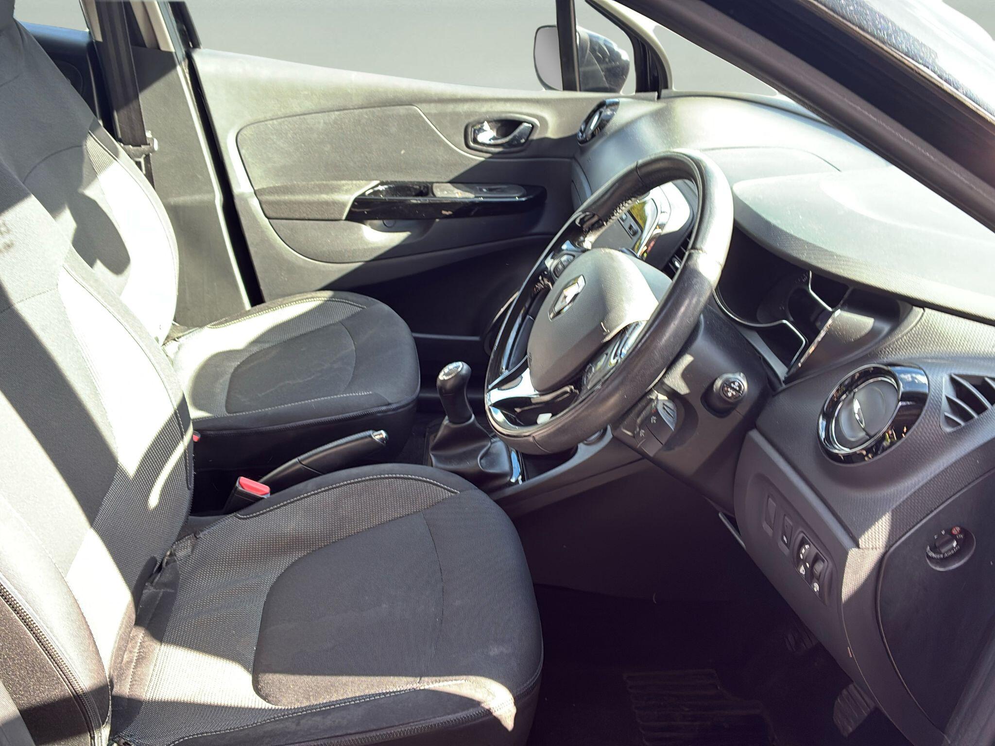 Renault Captur view 8